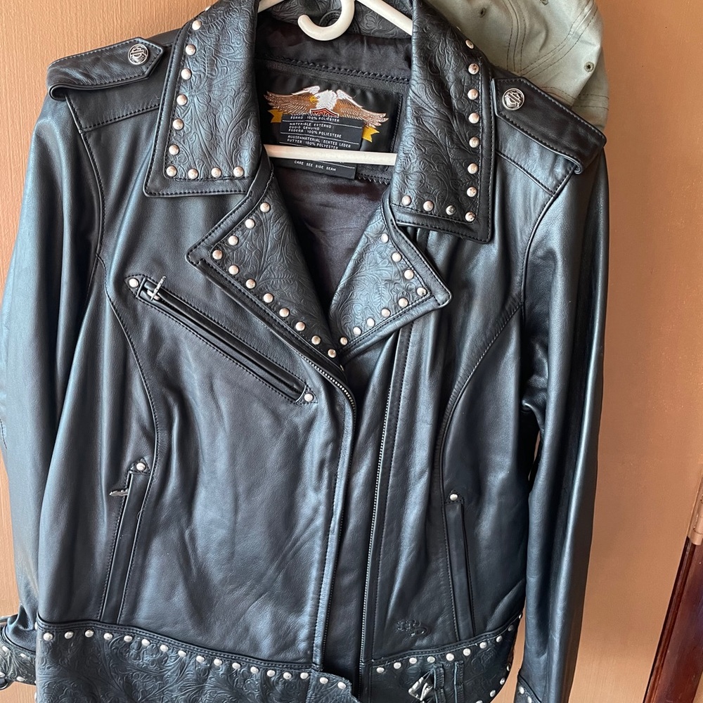 Beautiful black studded Harley Davidson jacket  1W